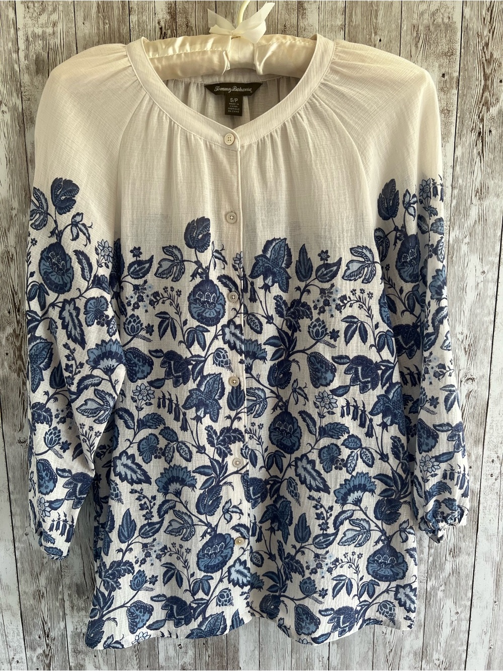 Tommy Bahama White and Navy Floral Button-Front Blouse Cotton Small